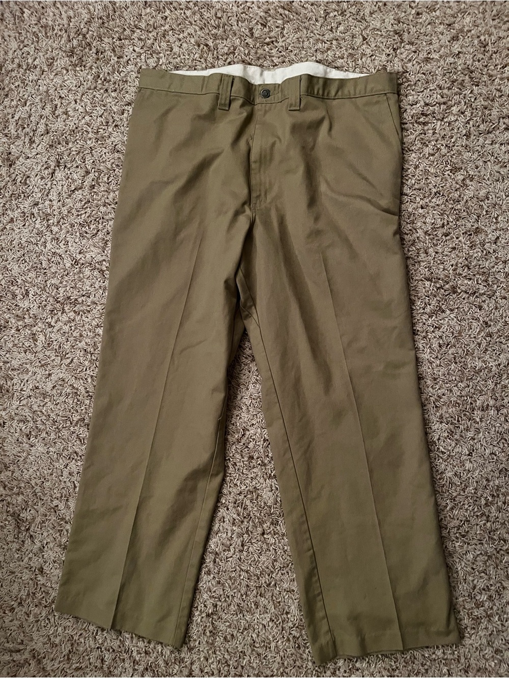 Dickies 42x32 khakis Straight flat front Chino Pants